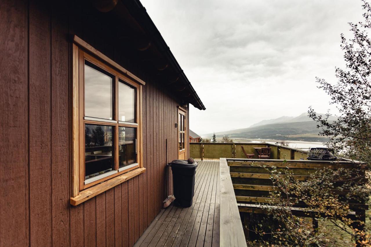 阿克雷里Bjoerkin - Cozy Cabin With Excellent View别墅 外观 照片